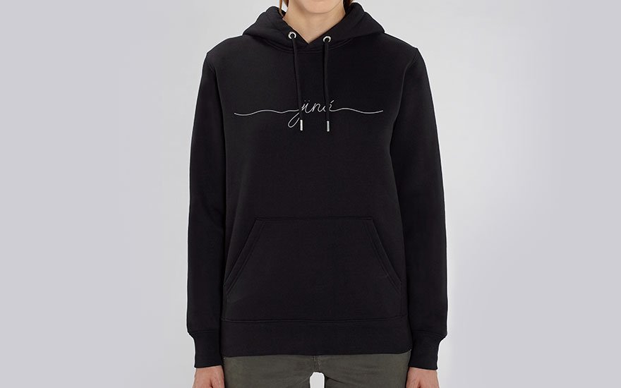 PavelCallta-jina-black-hoodie.jpg